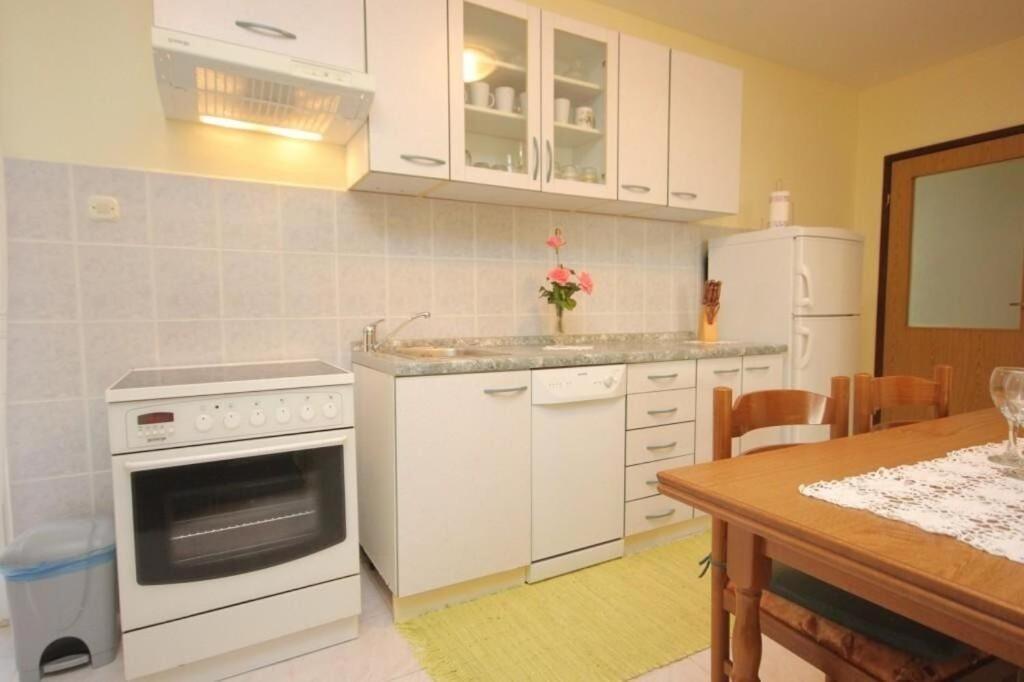Apartments Zoki - Great Location Close To The Sea Vis Extérieur photo